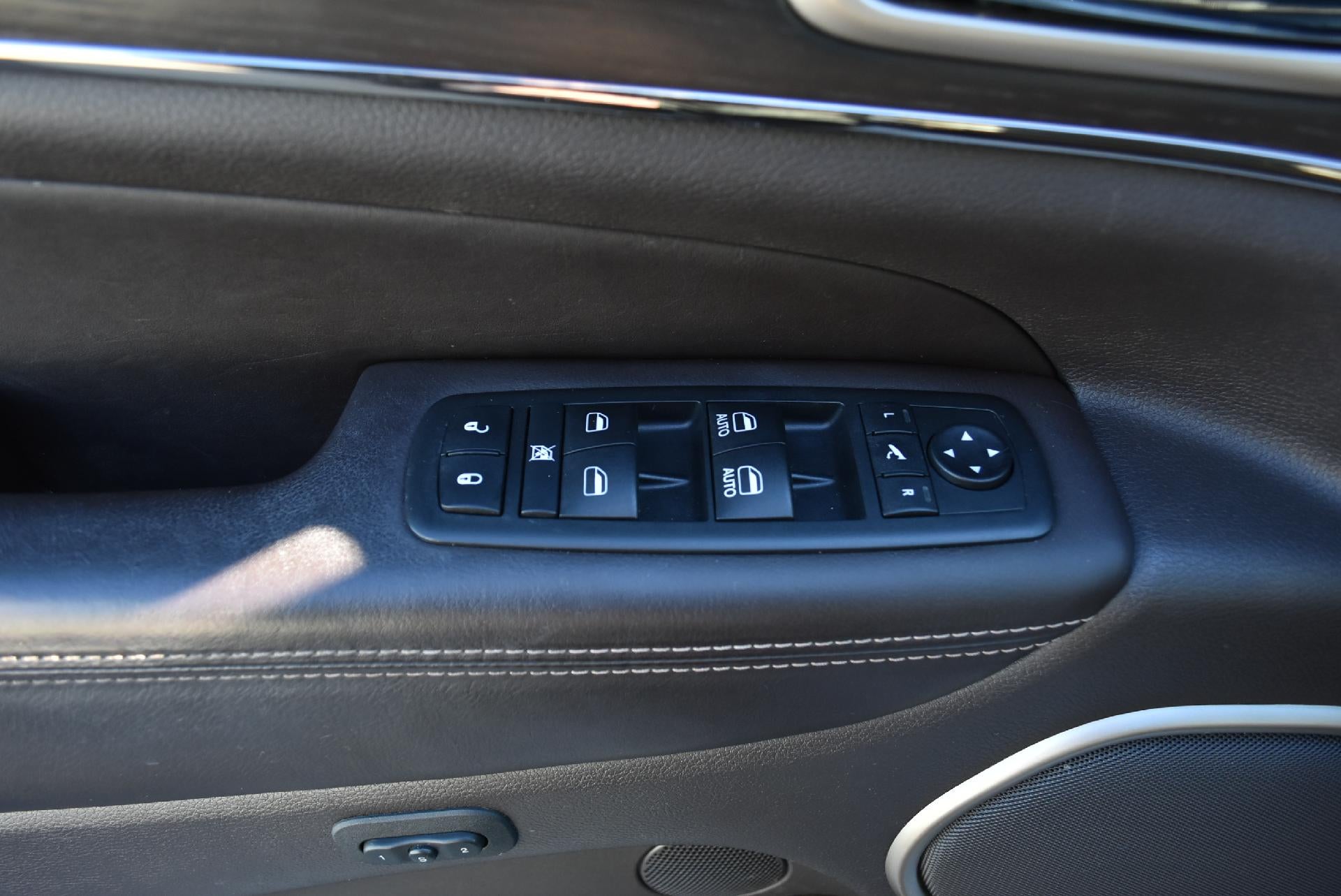 2014 Jeep Grand Cherokee RWD 4dr Summit