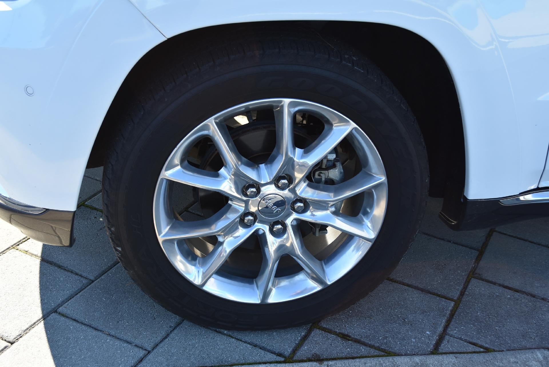 2014 Jeep Grand Cherokee RWD 4dr Summit