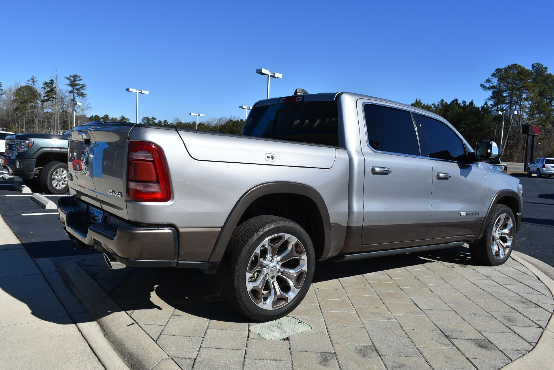 2021 RAM 1500 Longhorn 4x4 Crew Cab 5'7" Box