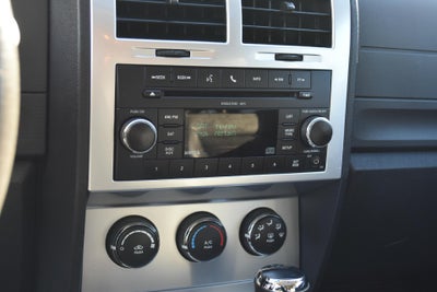 2011 Dodge Nitro 2WD 4dr Shock *Ltd Avail*