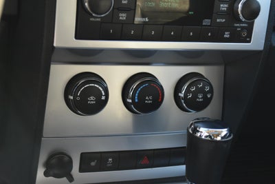 2011 Dodge Nitro 2WD 4dr Shock *Ltd Avail*