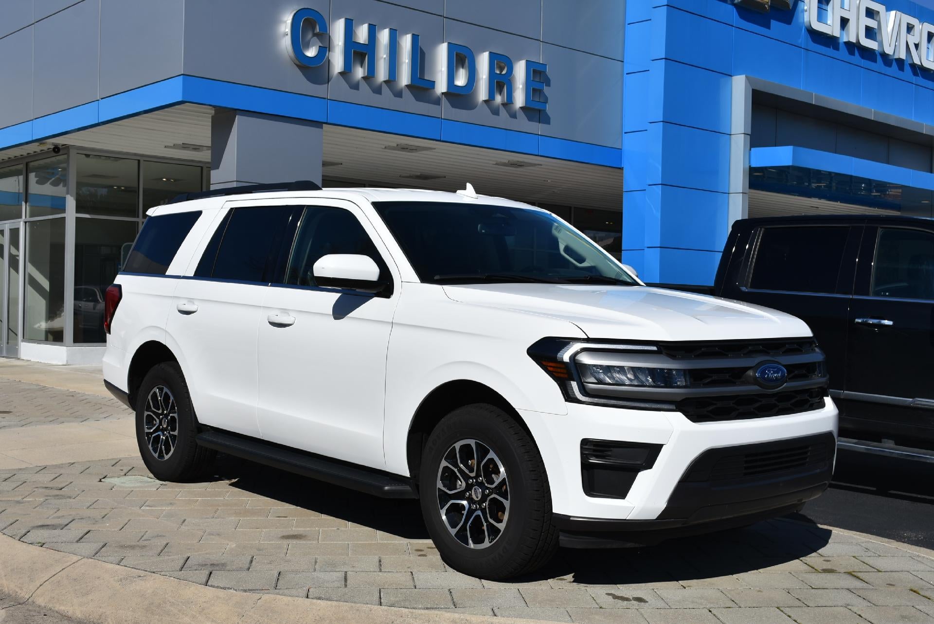 2024 Ford Expedition XLT 4x2