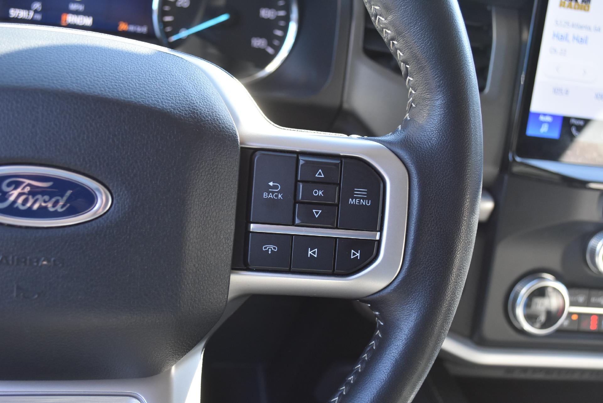 2024 Ford Expedition XLT 4x2