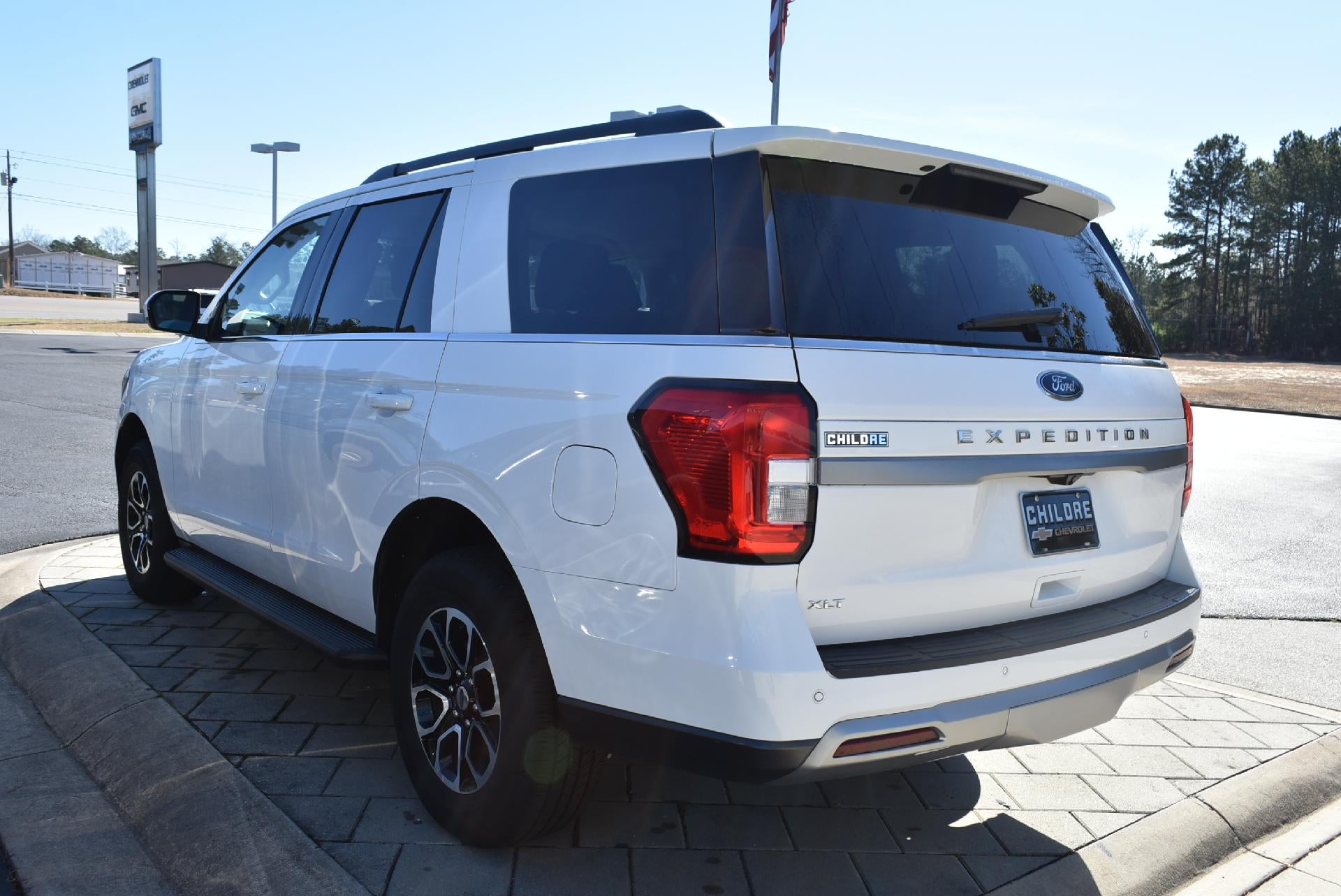 2024 Ford Expedition XLT 4x2