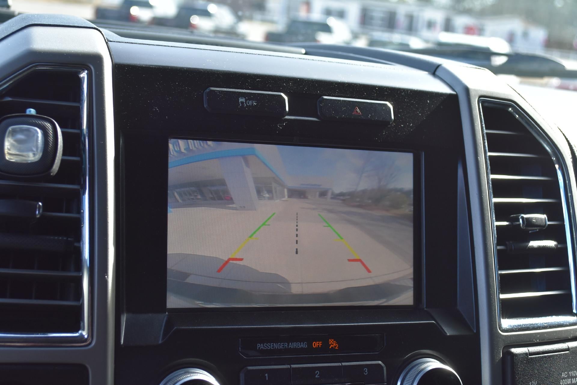 2015 Ford F-150 4WD SuperCrew 5-1/2 Ft Box Lariat