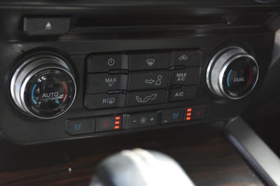 2015 Ford F-150 4WD SuperCrew 5-1/2 Ft Box Lariat