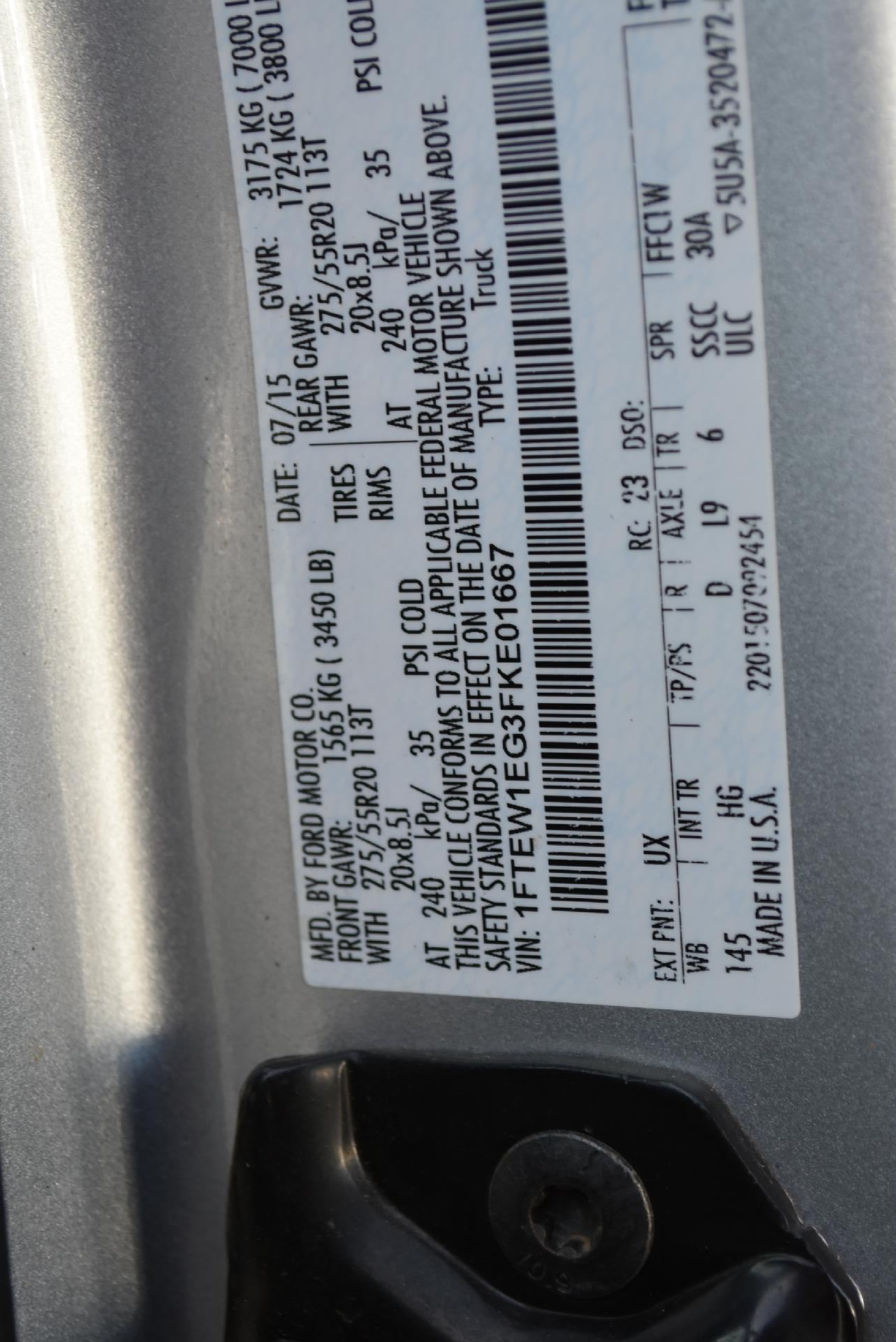 2015 Ford F-150 4WD SuperCrew 5-1/2 Ft Box Lariat