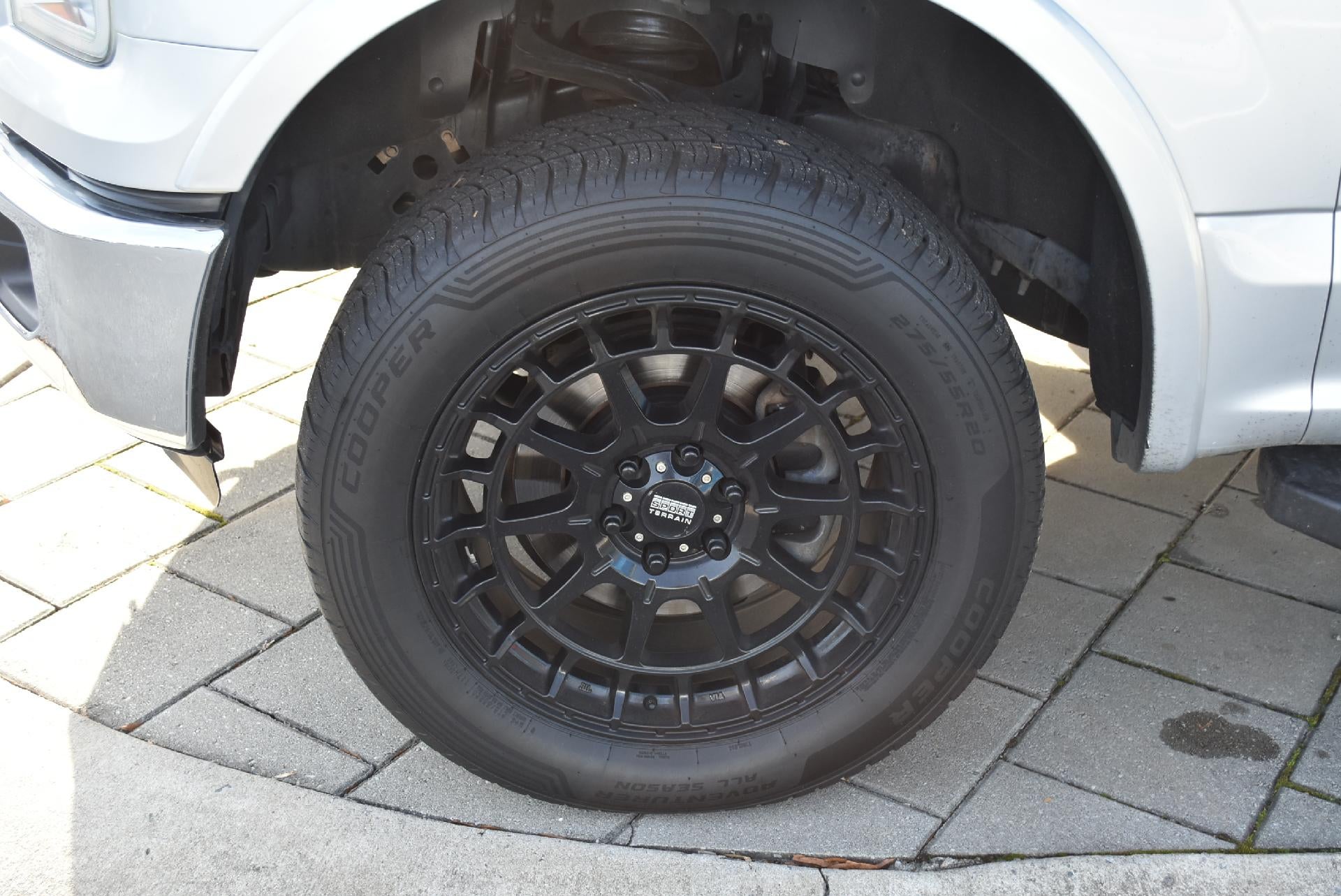 2015 Ford F-150 4WD SuperCrew 5-1/2 Ft Box Lariat