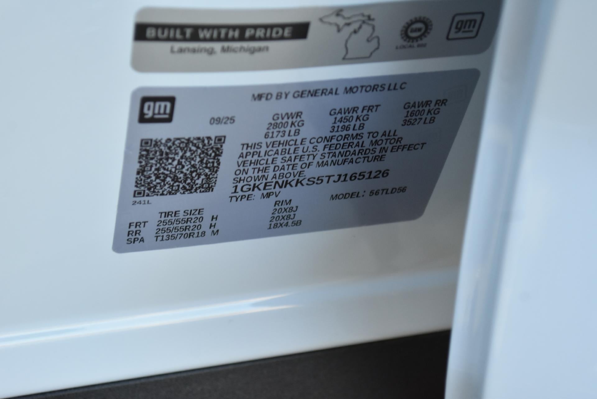 2026 GMC Acadia Elevation