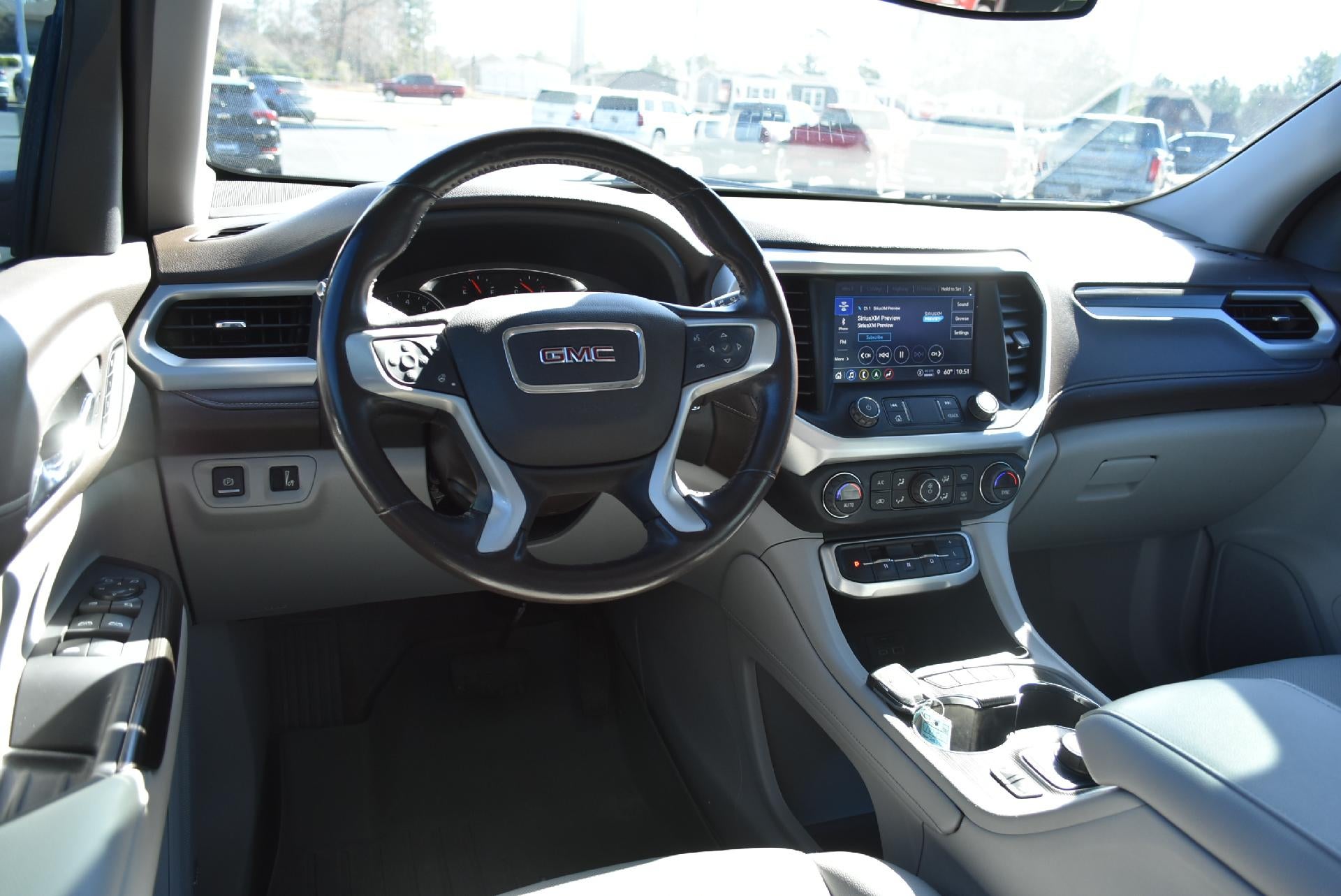 2022 GMC Acadia FWD SLT