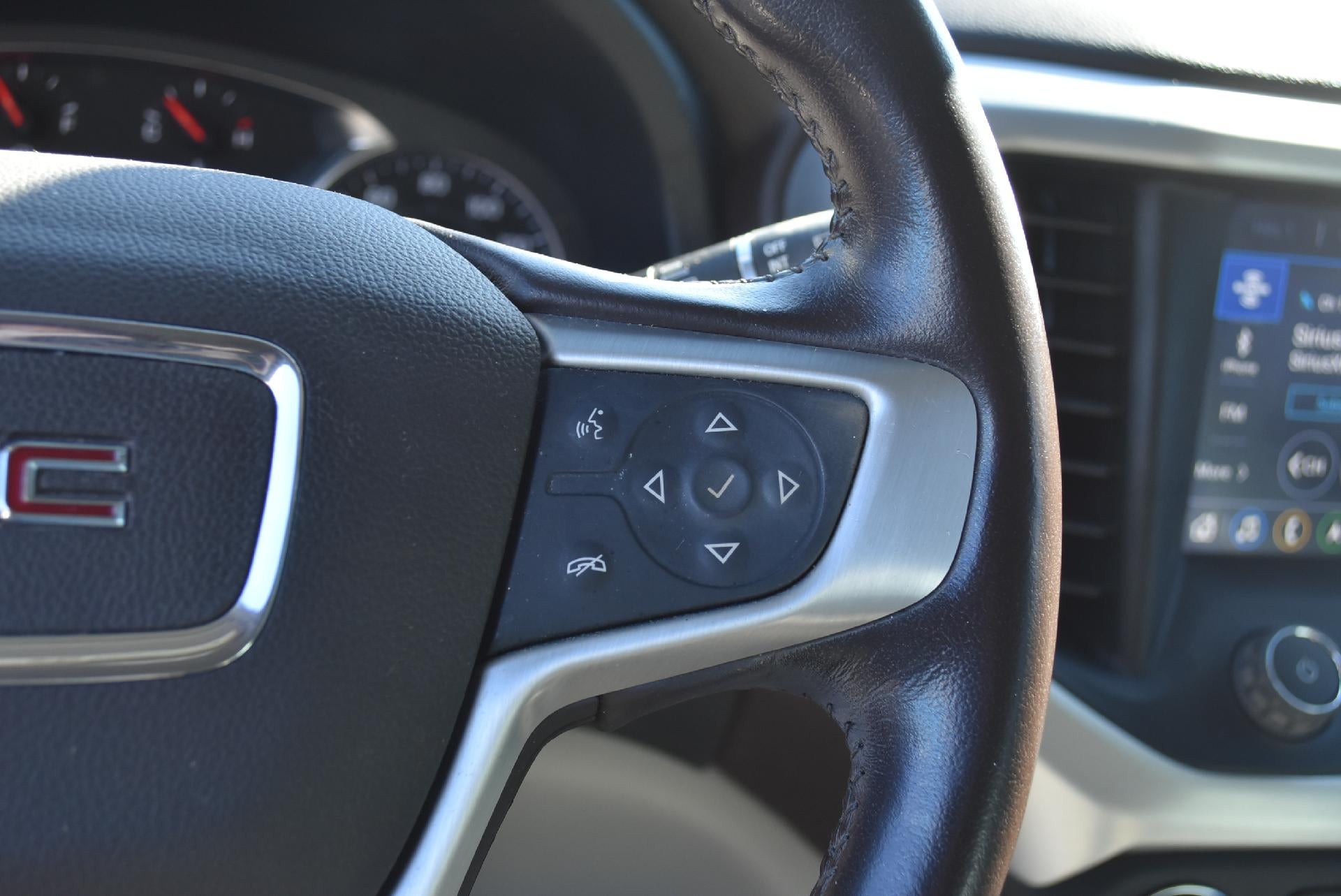 2022 GMC Acadia FWD SLT