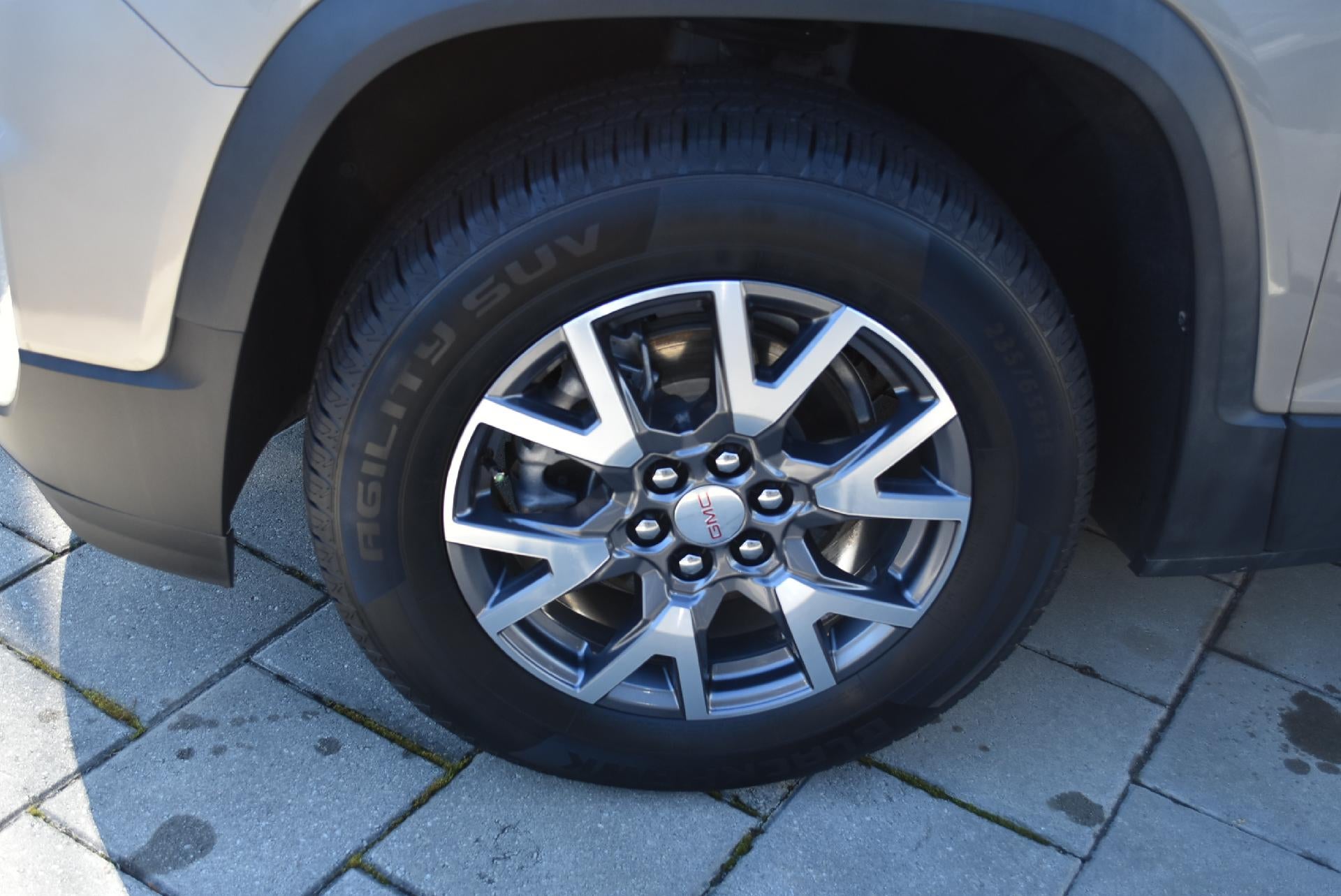 2022 GMC Acadia FWD SLT