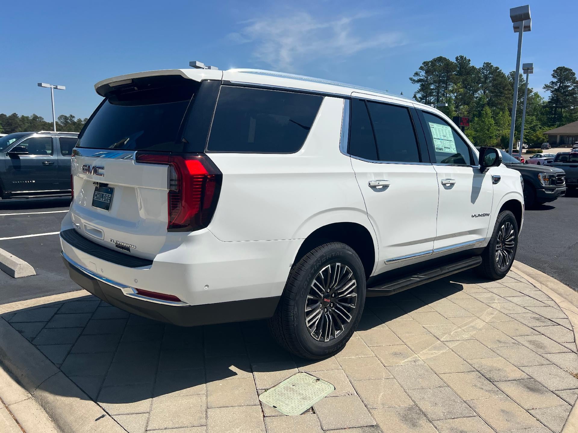 2026 GMC Yukon Elevation