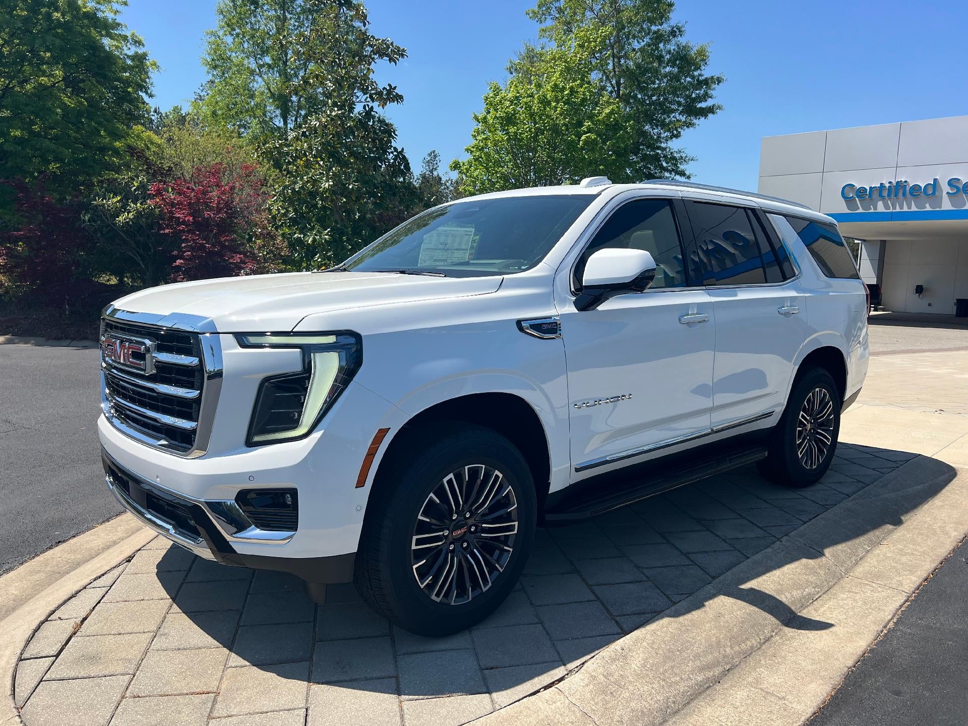 2026 GMC Yukon Elevation