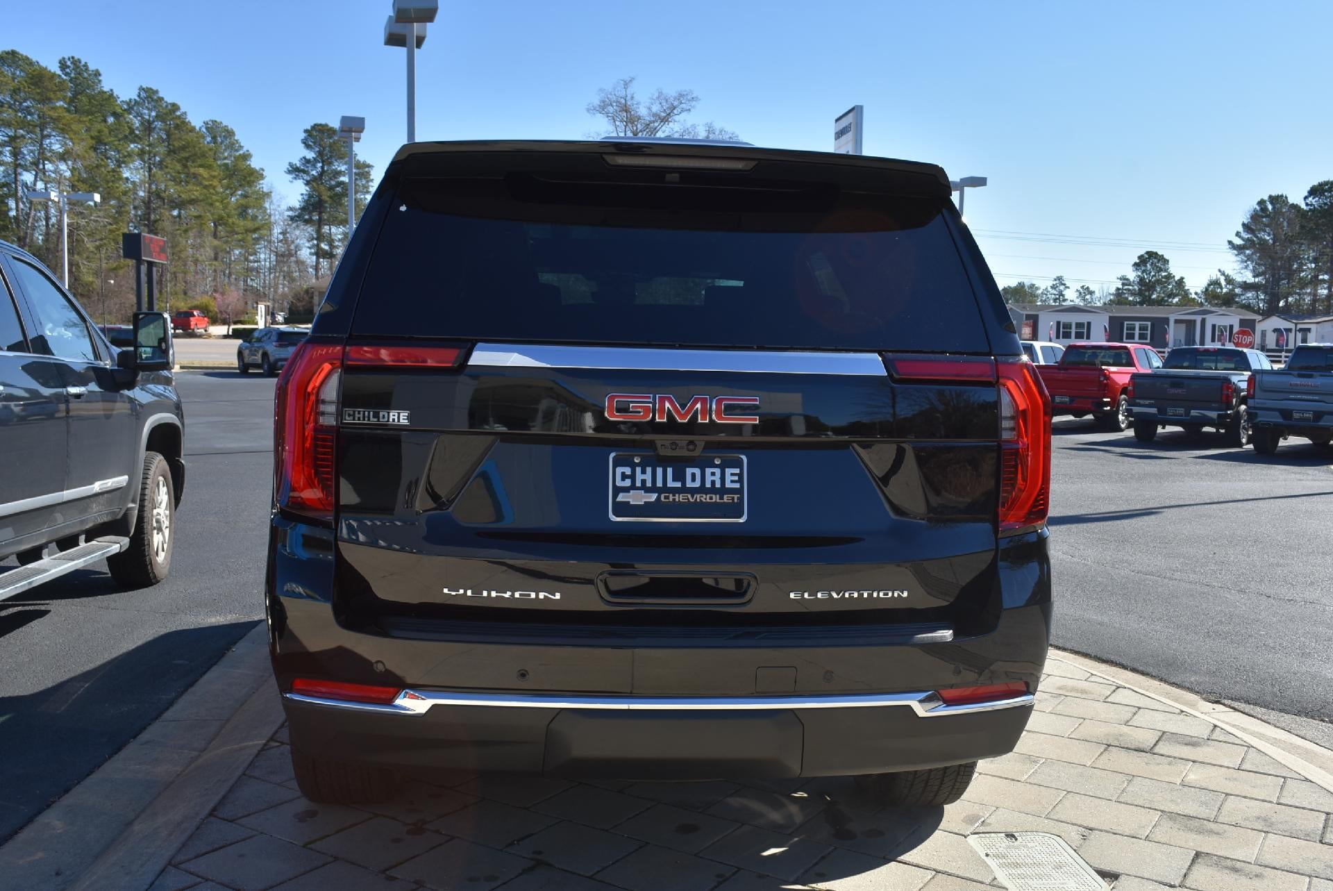 2026 GMC Yukon Elevation