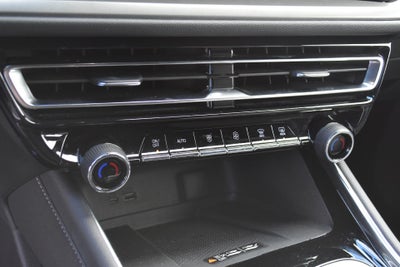 2025 Chevrolet Traverse LT w/1LT