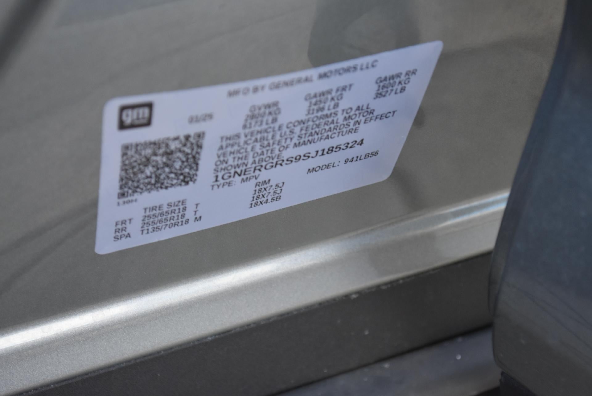 2025 Chevrolet Traverse LT w/1LT