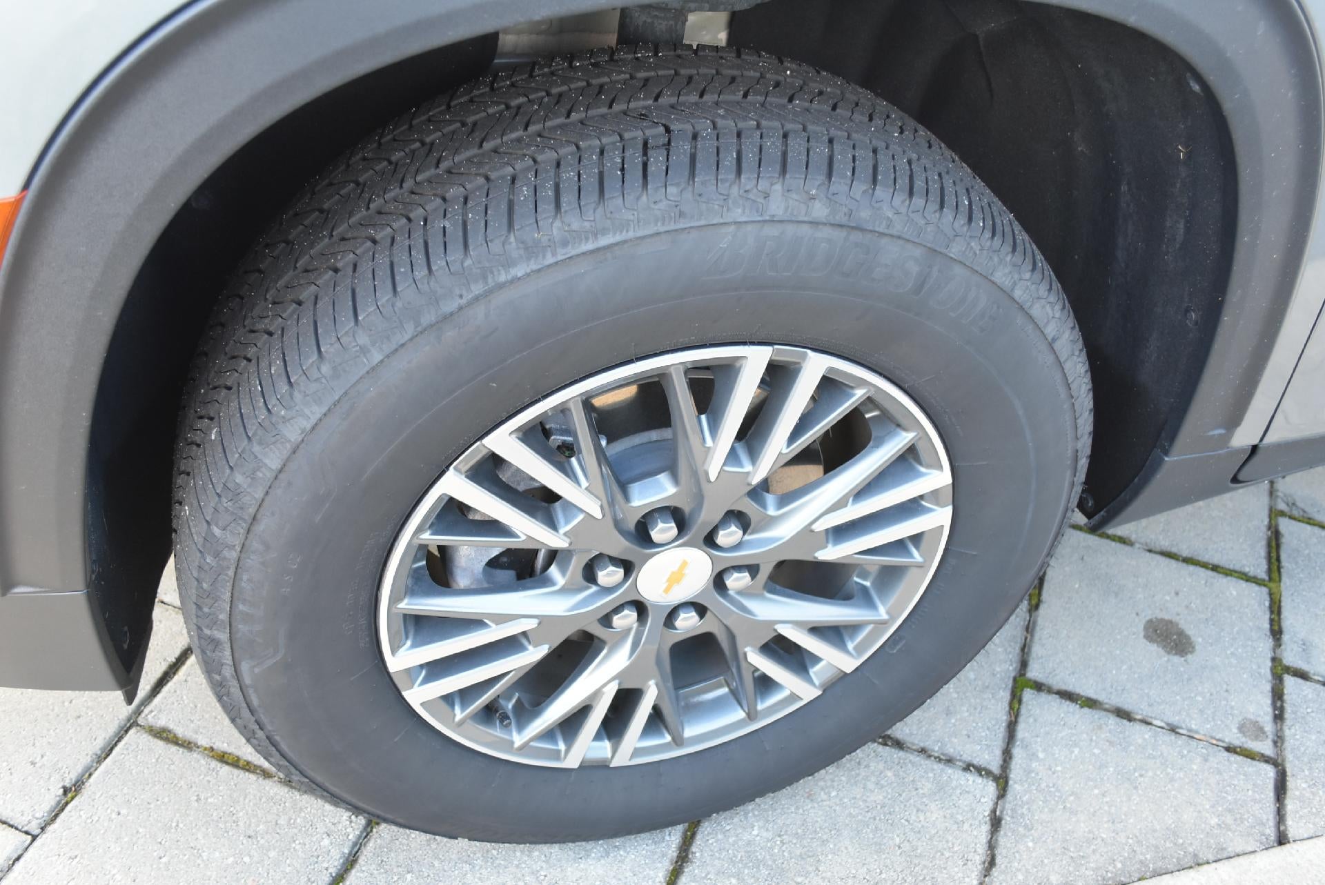 2025 Chevrolet Traverse LT w/1LT