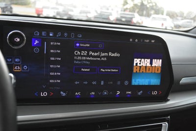 2025 Chevrolet Traverse LT w/1LT