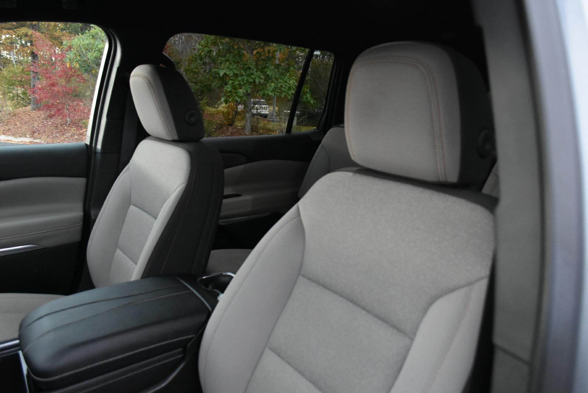 2025 Chevrolet Traverse LT w/1LT