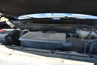 2023 Chevrolet Suburban 2WD LS