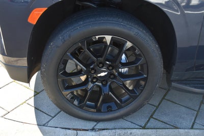 2023 Chevrolet Suburban 2WD LS