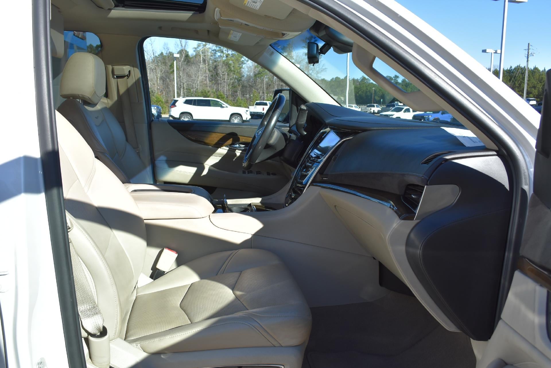 2019 Cadillac Escalade ESV 4WD Premium Luxury