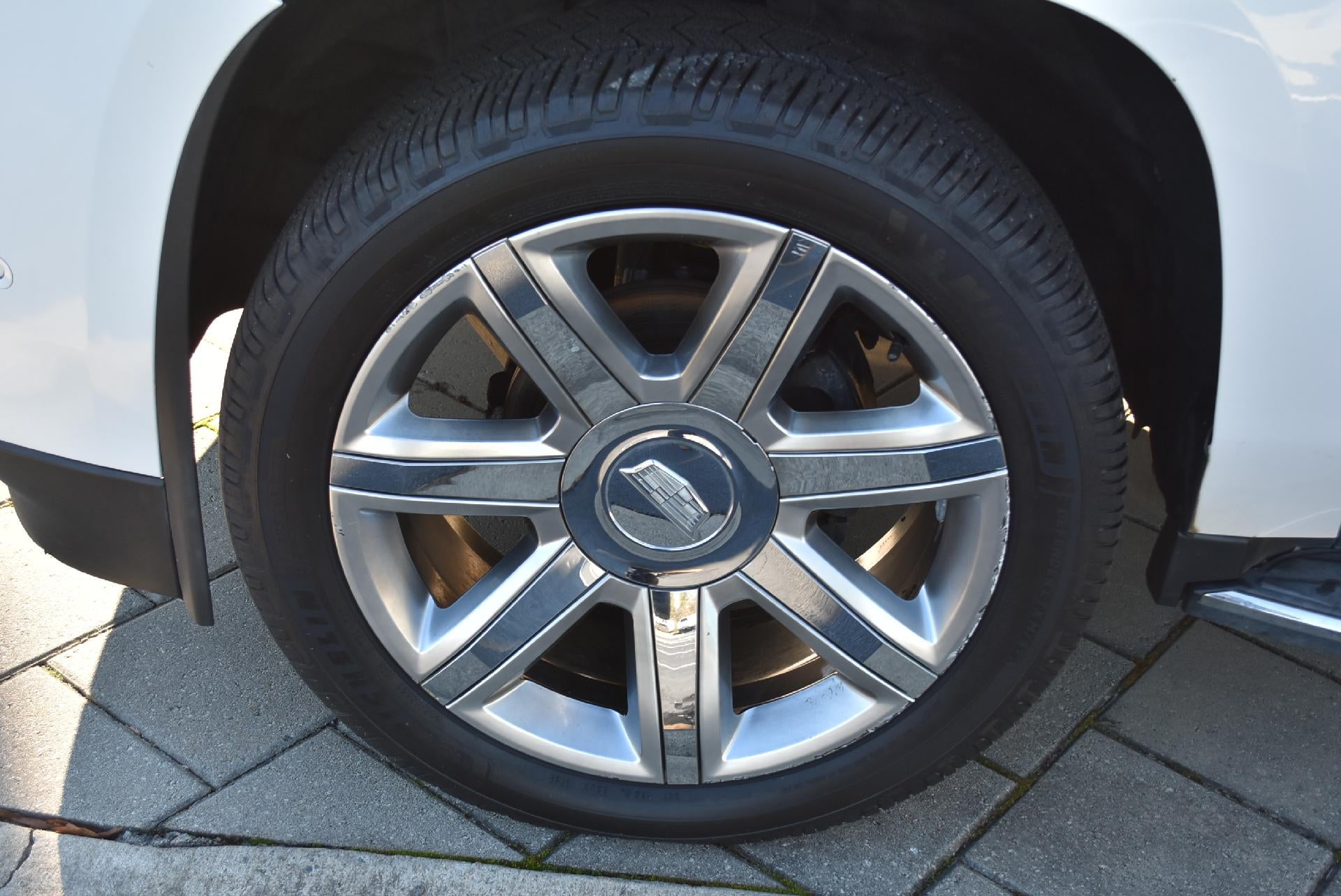 2019 Cadillac Escalade ESV 4WD Premium Luxury