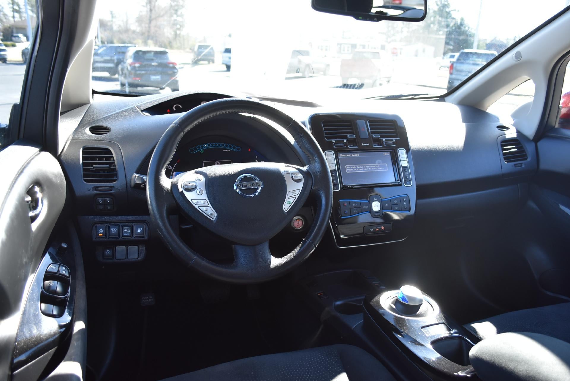 2015 Nissan LEAF 4dr HB SV
