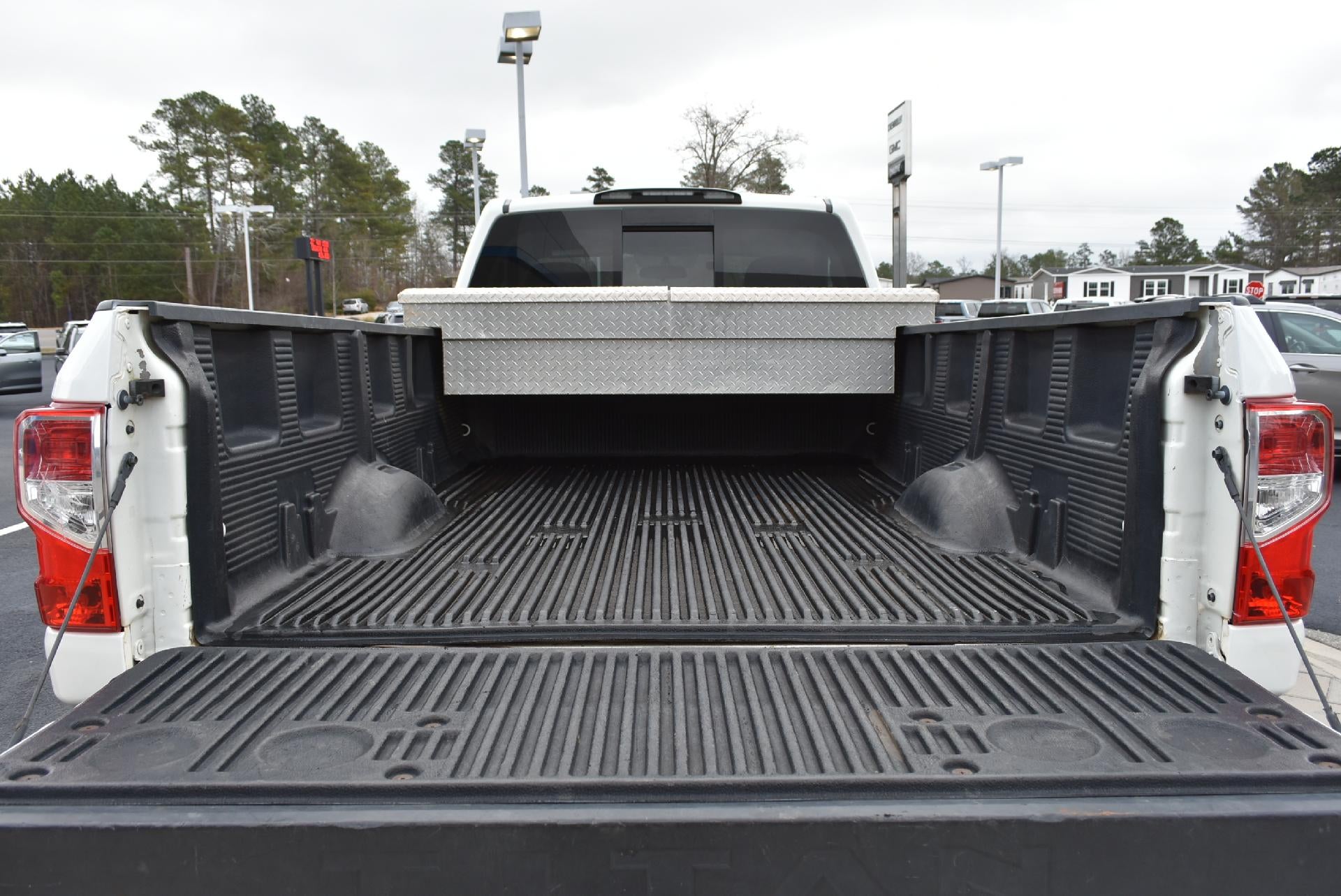 2017 Nissan TITAN 4x2 Single Cab S