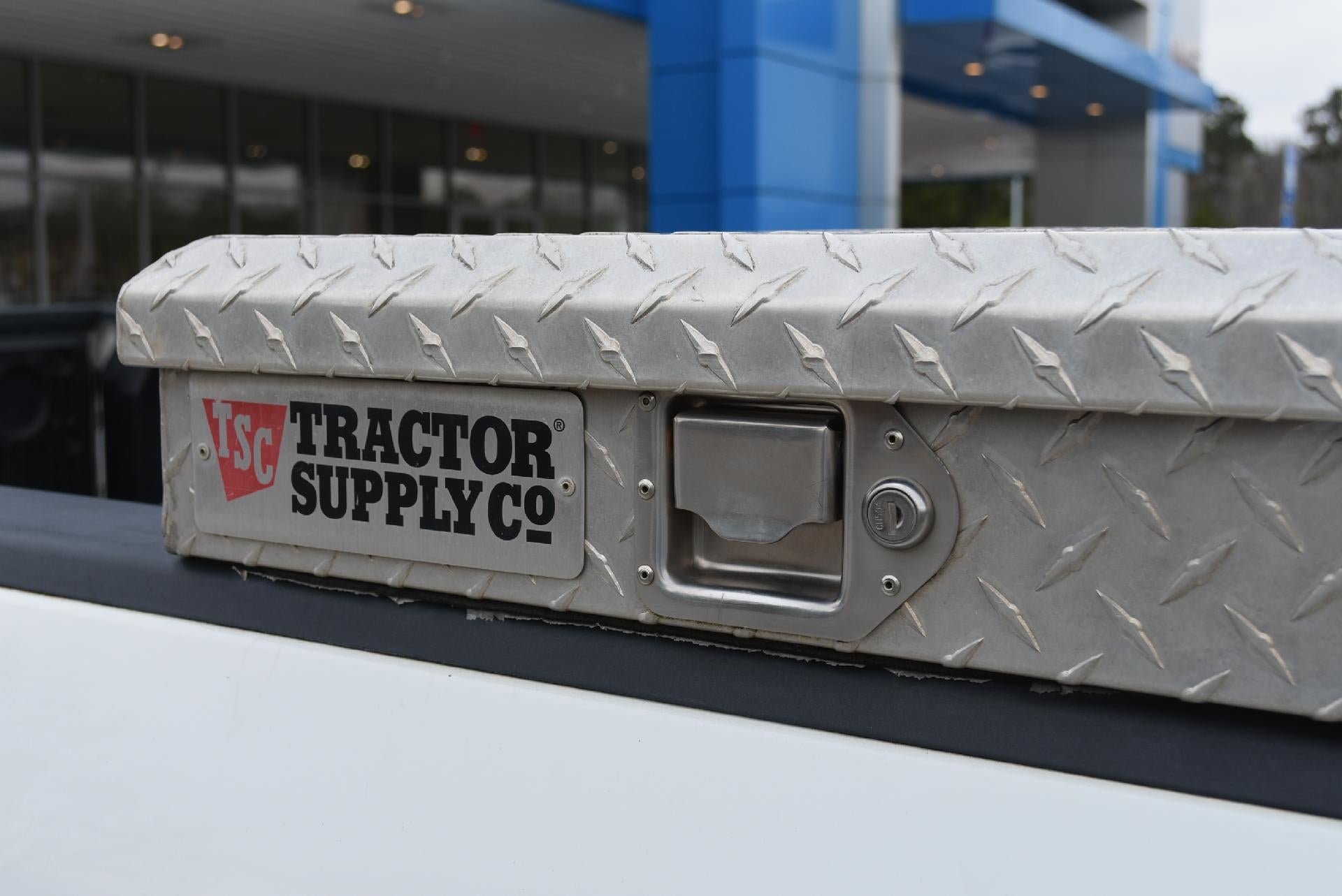 2017 Nissan TITAN 4x2 Single Cab S