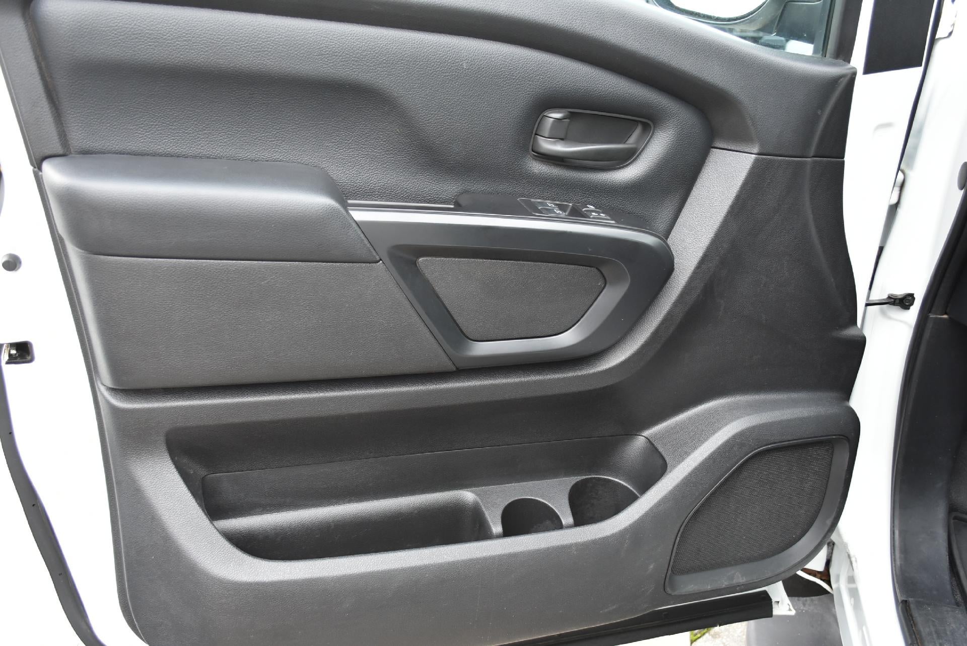 2017 Nissan TITAN 4x2 Single Cab S