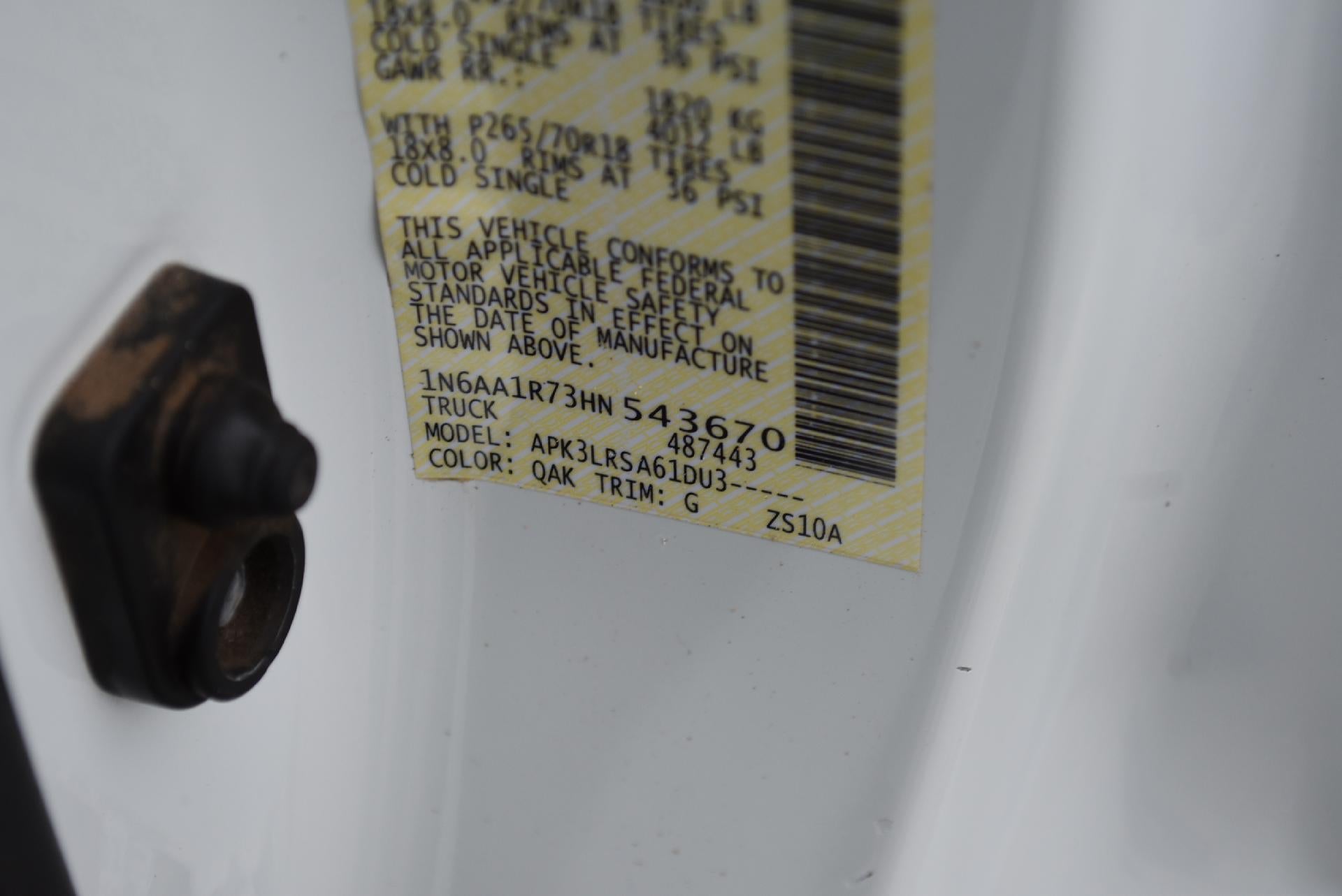 2017 Nissan TITAN 4x2 Single Cab S