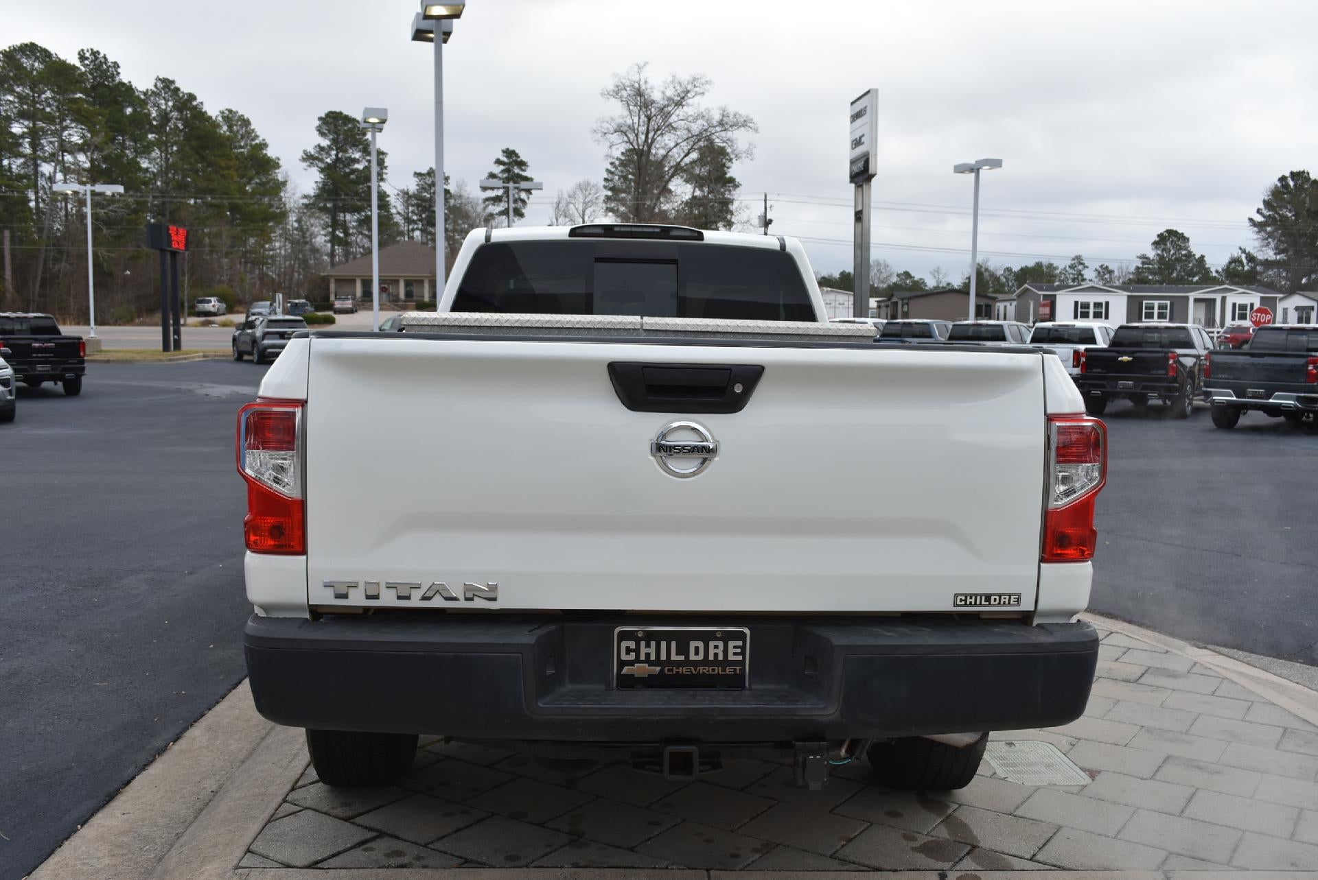 2017 Nissan TITAN 4x2 Single Cab S