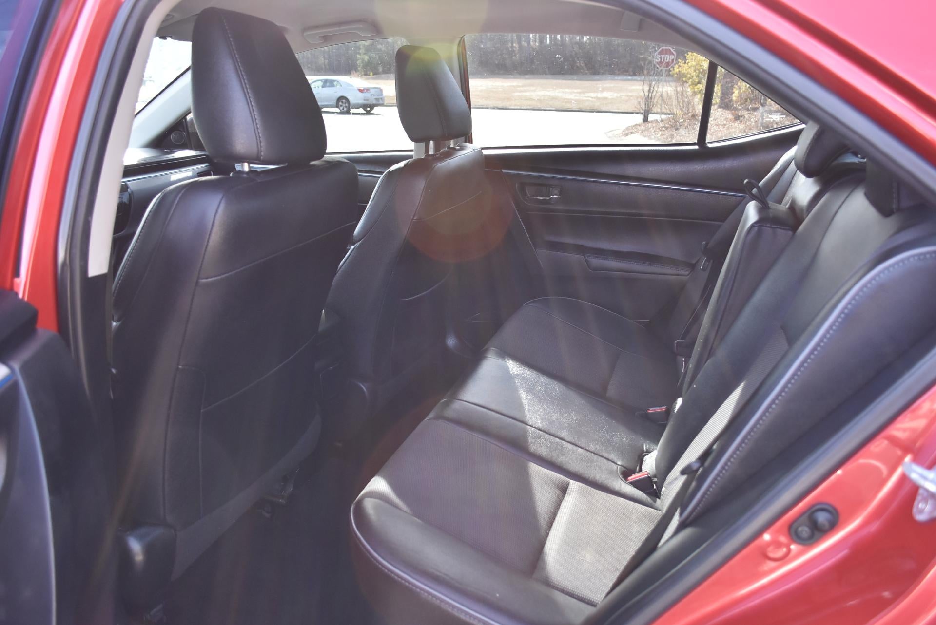 2015 Toyota Corolla 4dr Sdn Auto L (Natl)