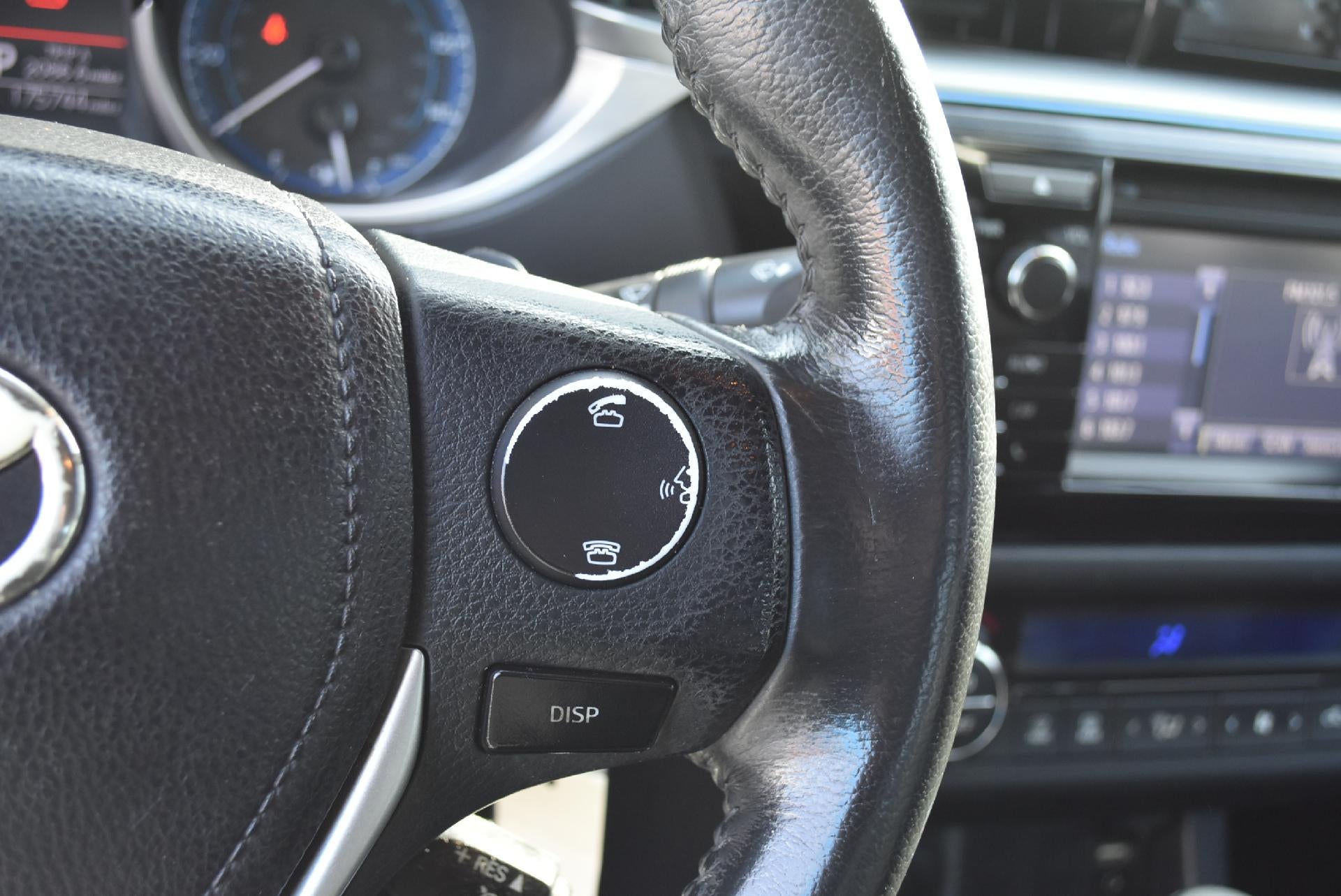 2015 Toyota Corolla 4dr Sdn Auto L (Natl)