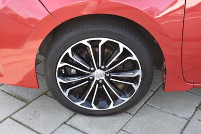 2015 Toyota Corolla 4dr Sdn Auto L (Natl)