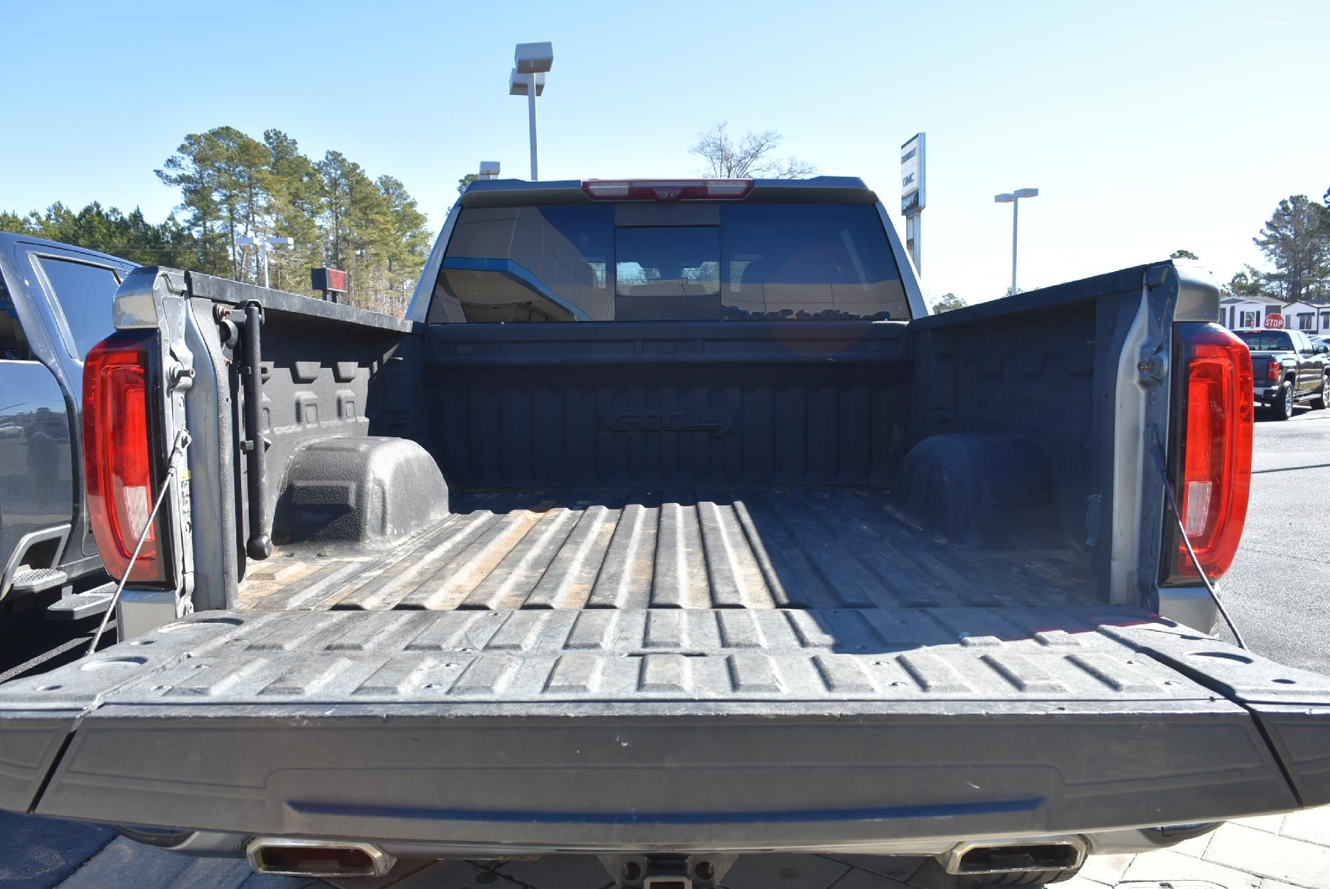 2020 GMC Sierra 1500 Crew Cab Short Box 4-Wheel Drive AT4