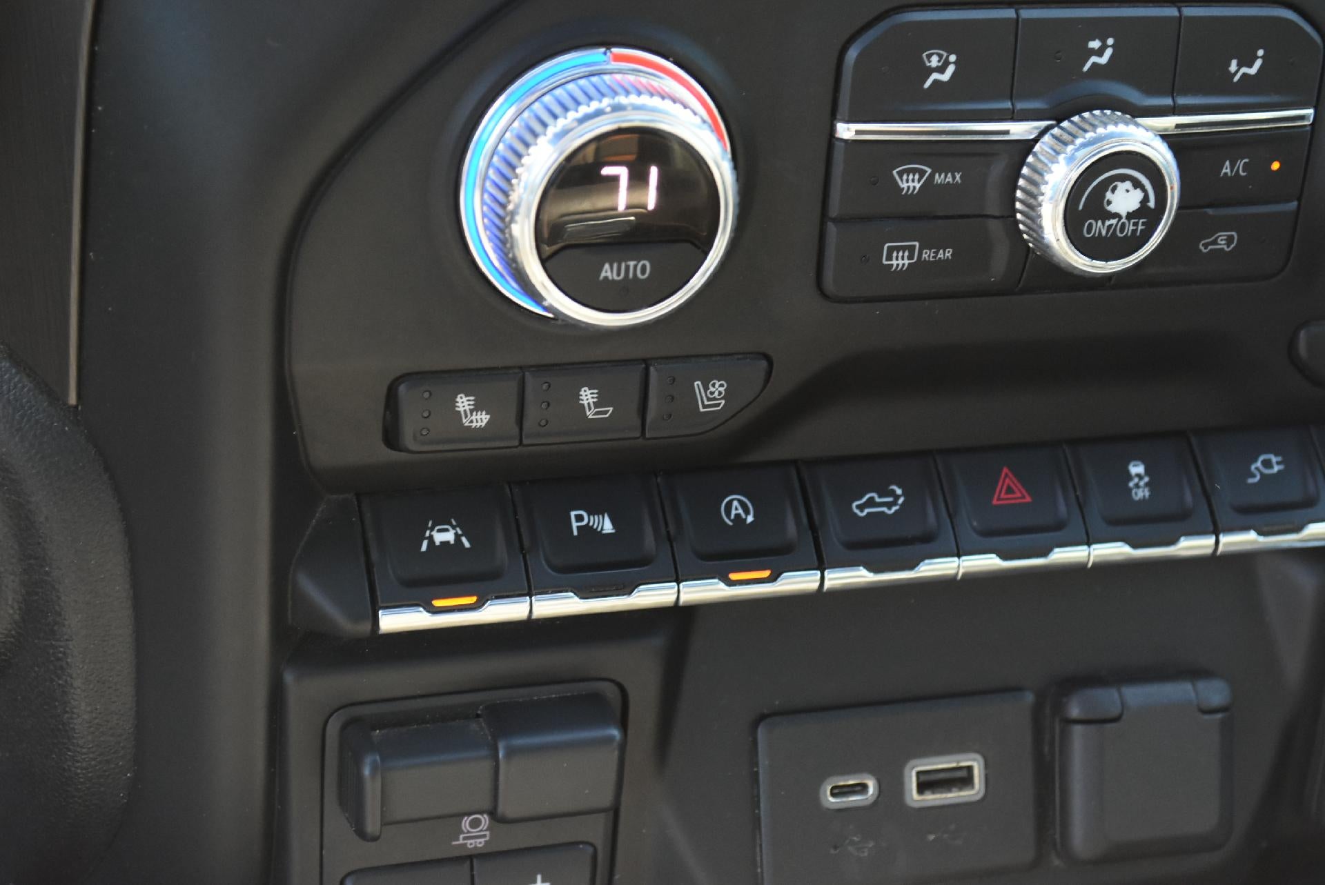 2020 GMC Sierra 1500 Crew Cab Short Box 4-Wheel Drive AT4