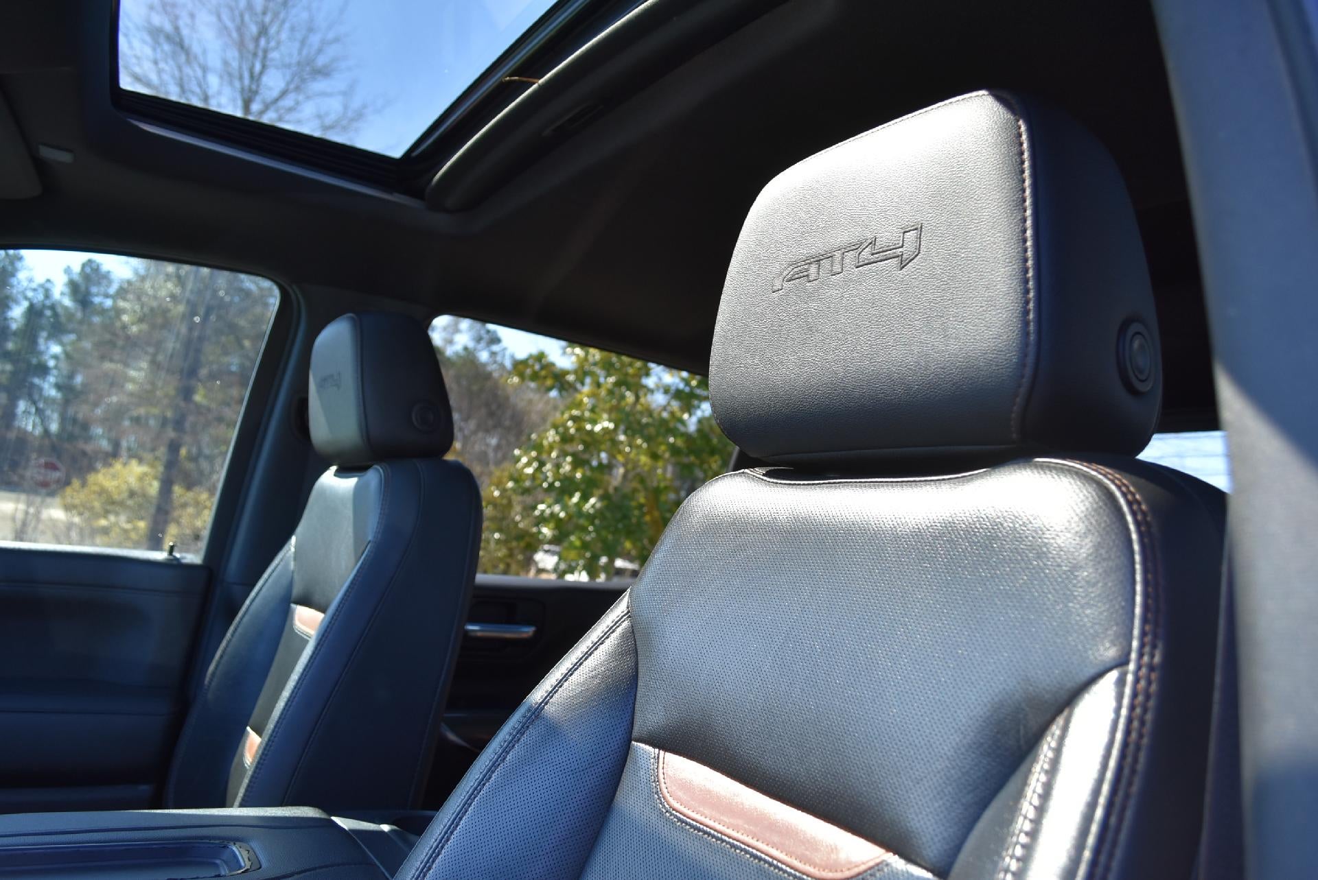 2020 GMC Sierra 1500 Crew Cab Short Box 4-Wheel Drive AT4