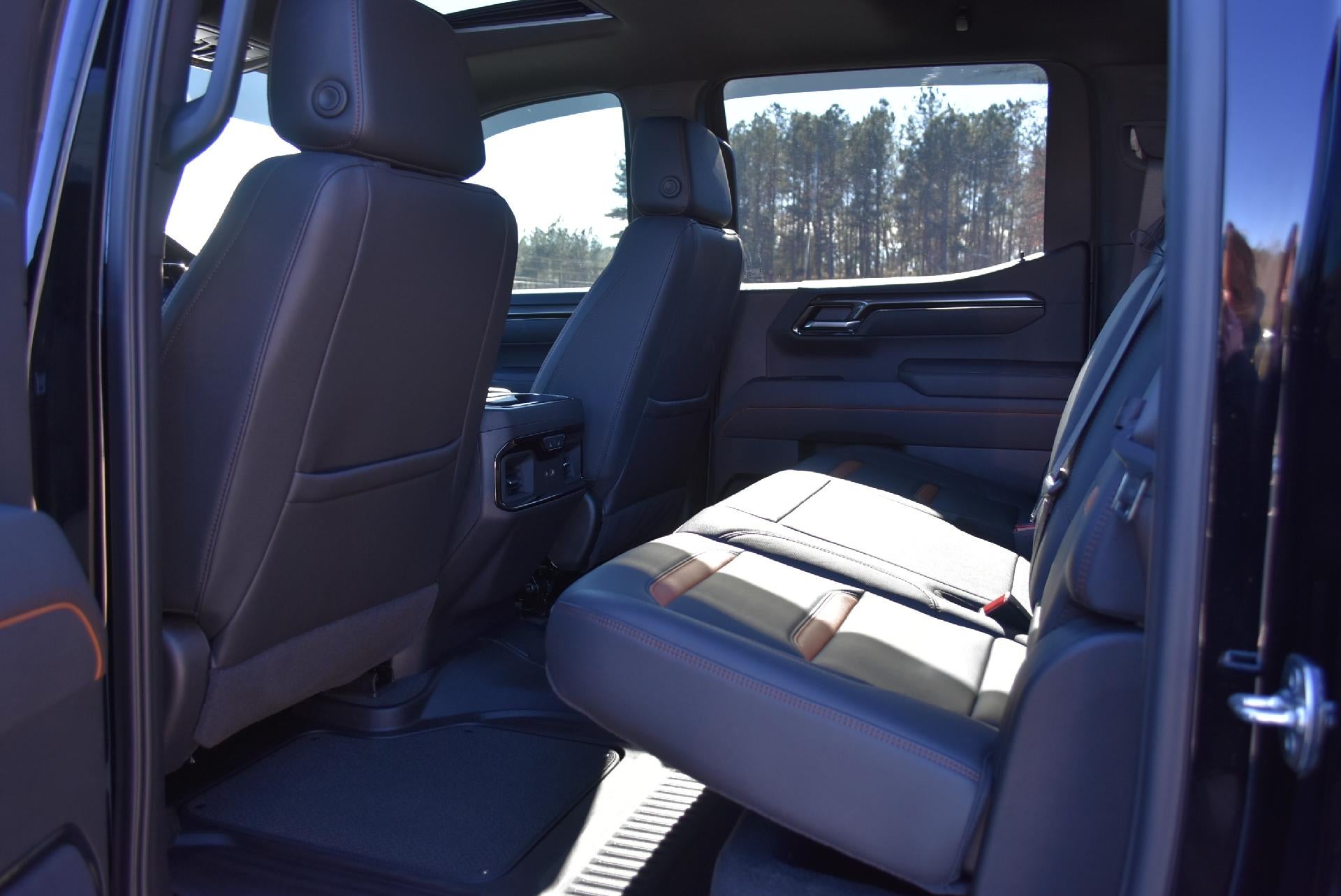 2025 GMC Sierra 1500 Crew Cab Short Box 4-Wheel Drive AT4