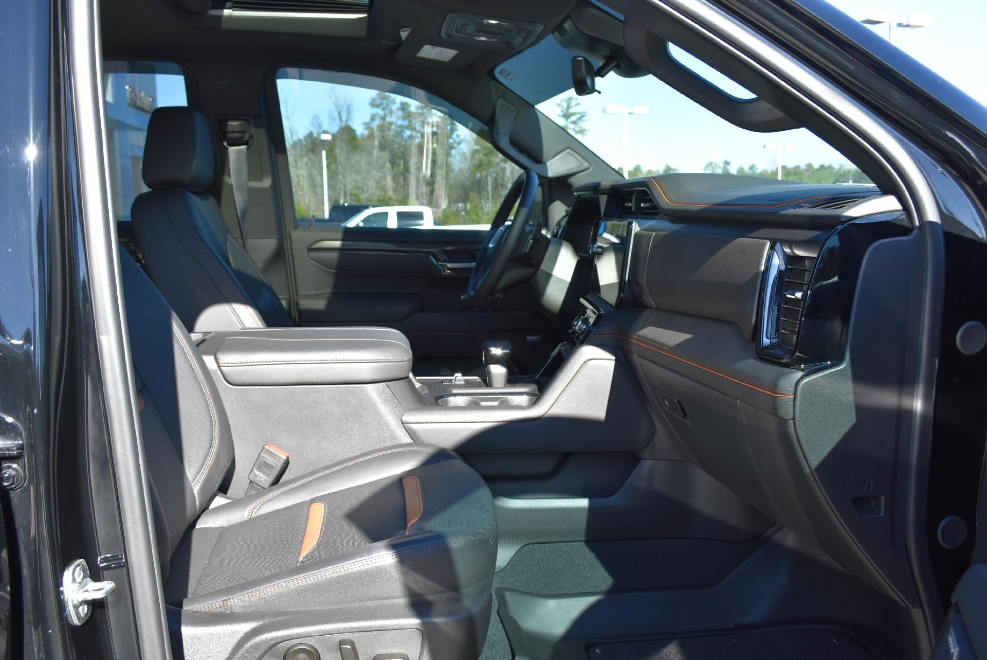 2025 GMC Sierra 1500 Crew Cab Short Box 4-Wheel Drive AT4