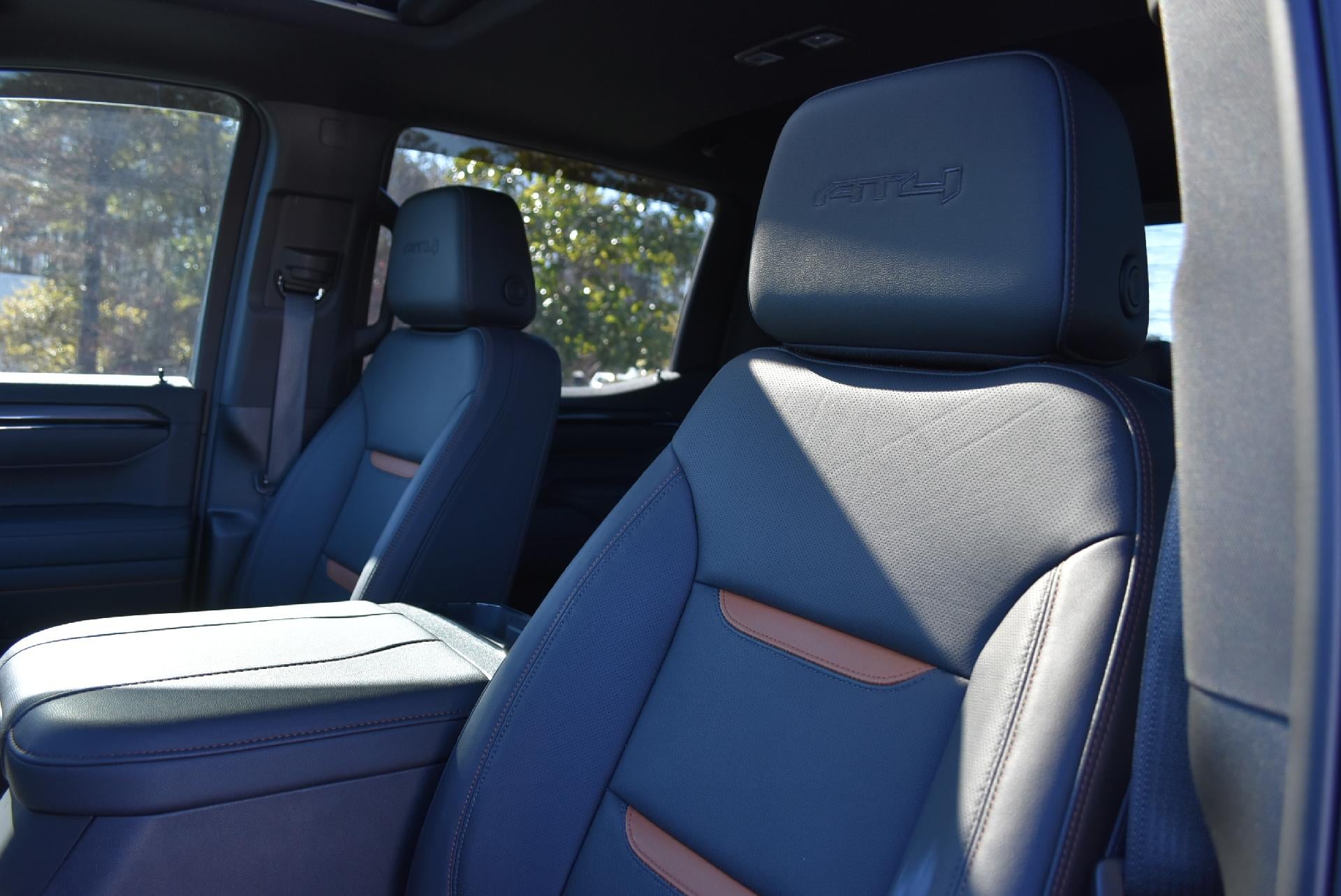 2025 GMC Sierra 1500 Crew Cab Short Box 4-Wheel Drive AT4