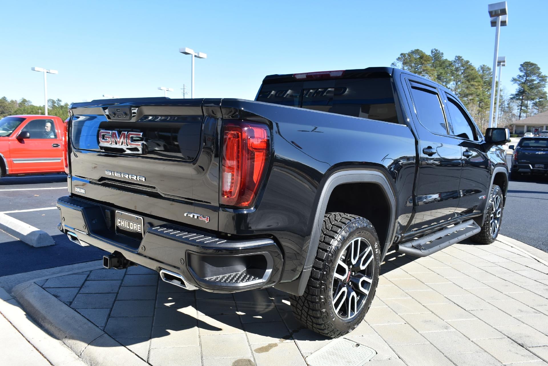 2025 GMC Sierra 1500 Crew Cab Short Box 4-Wheel Drive AT4