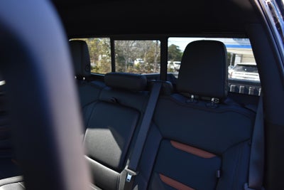 2025 GMC Sierra 1500 Crew Cab Short Box 4-Wheel Drive AT4