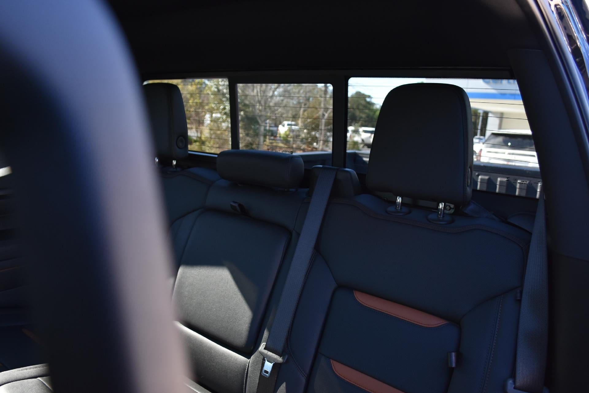 2025 GMC Sierra 1500 Crew Cab Short Box 4-Wheel Drive AT4