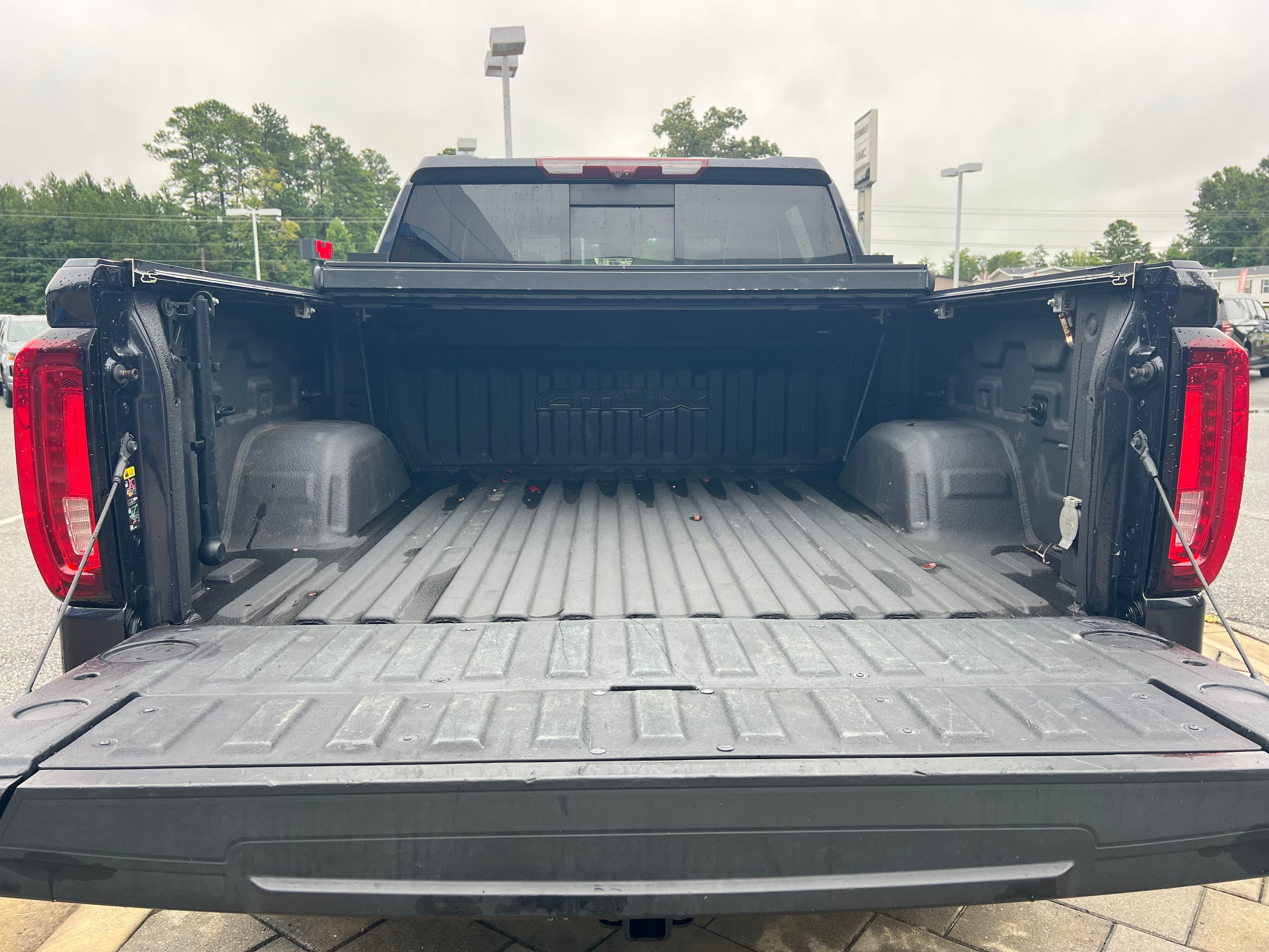 2023 GMC Sierra 1500 Crew Cab Short Box 4-Wheel Drive AT4X