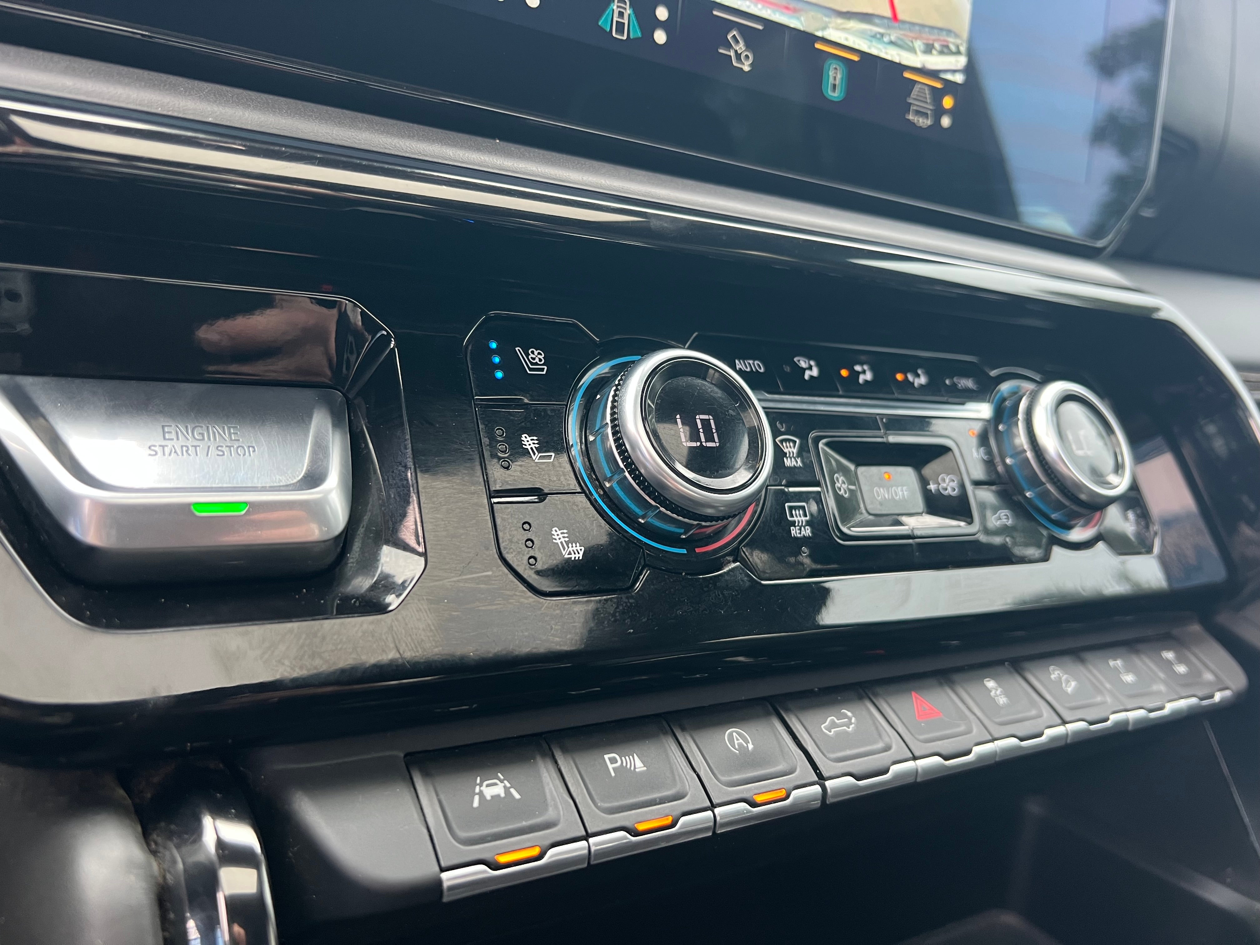 2023 GMC Sierra 1500 Crew Cab Short Box 4-Wheel Drive AT4X