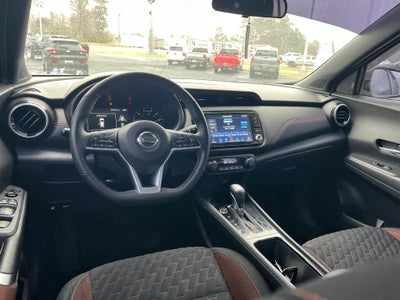 2021 Nissan Kicks SR FWD