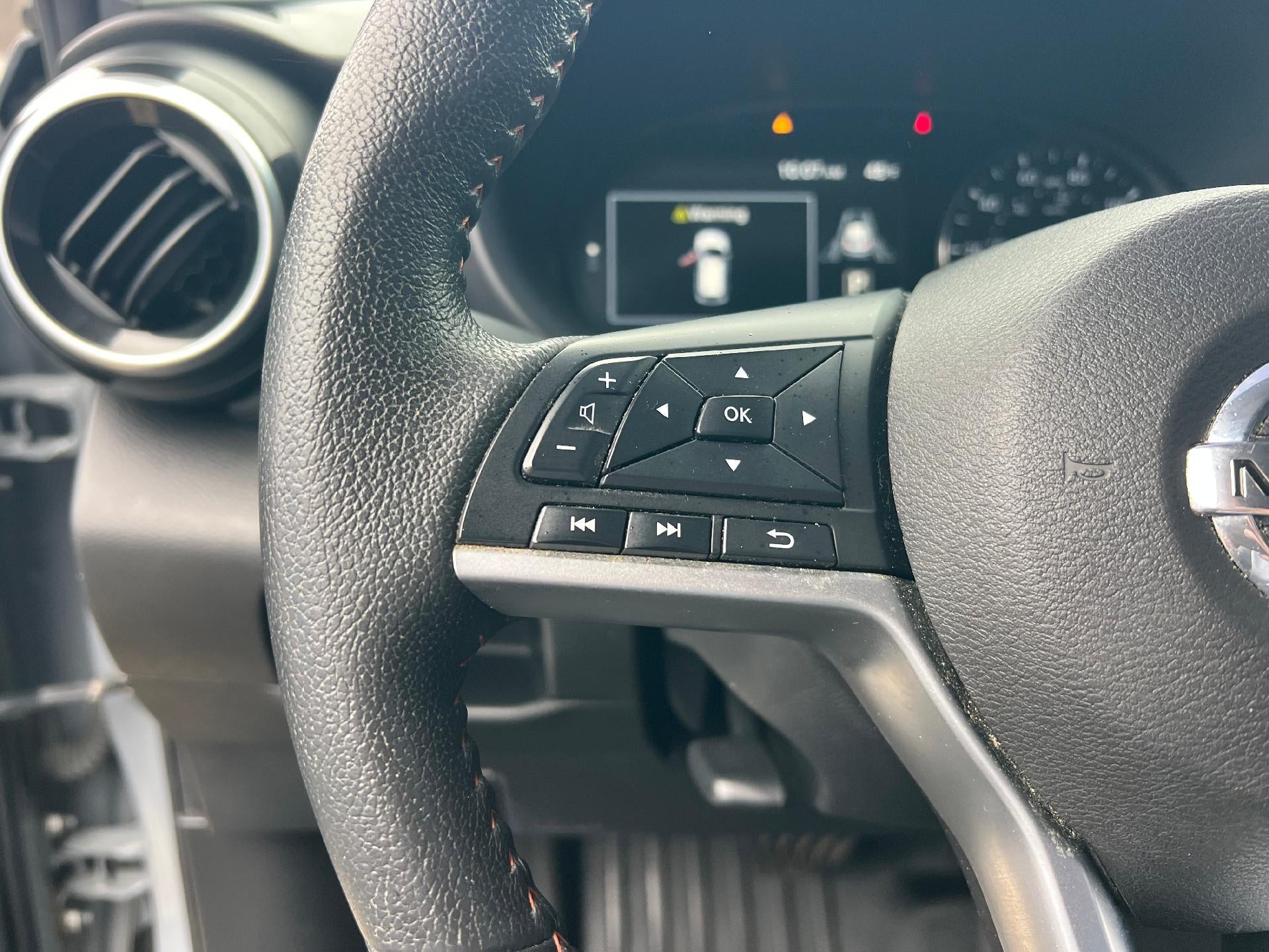 2021 Nissan Kicks SR FWD